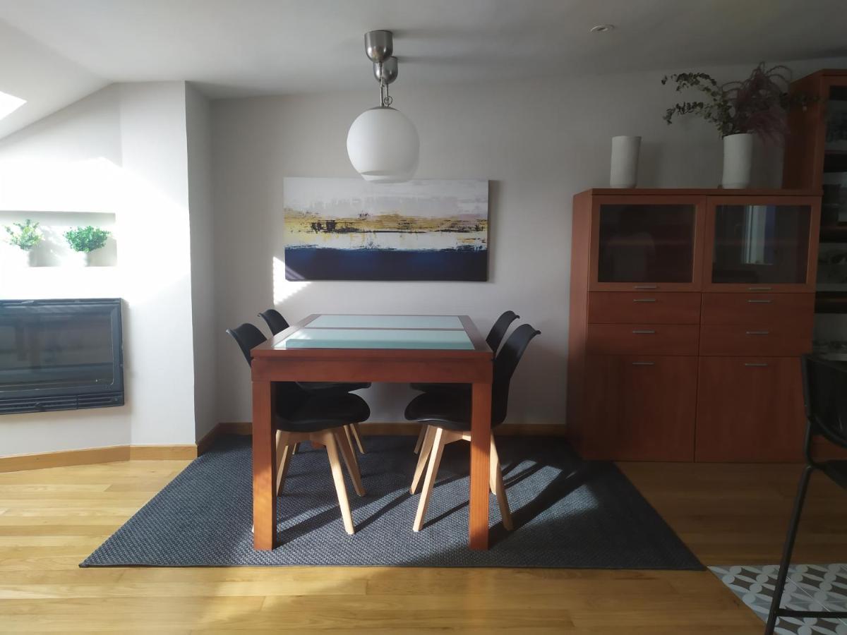 Atico 22 - Centrico, Aire Acondicionado Y Parking Lejlighed Vilagarcia de Arousa Eksteriør billede